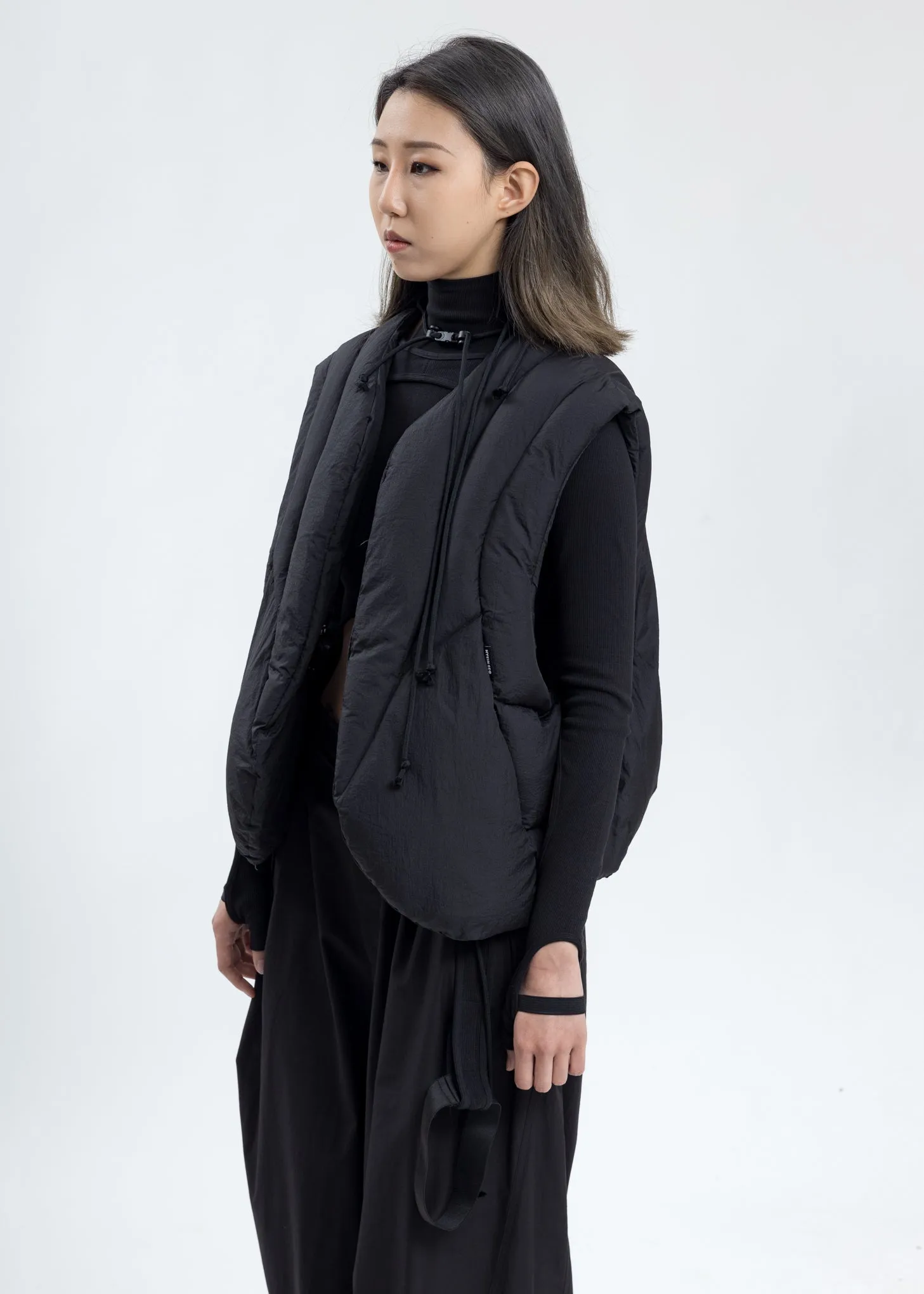 Black Gaiter Vest