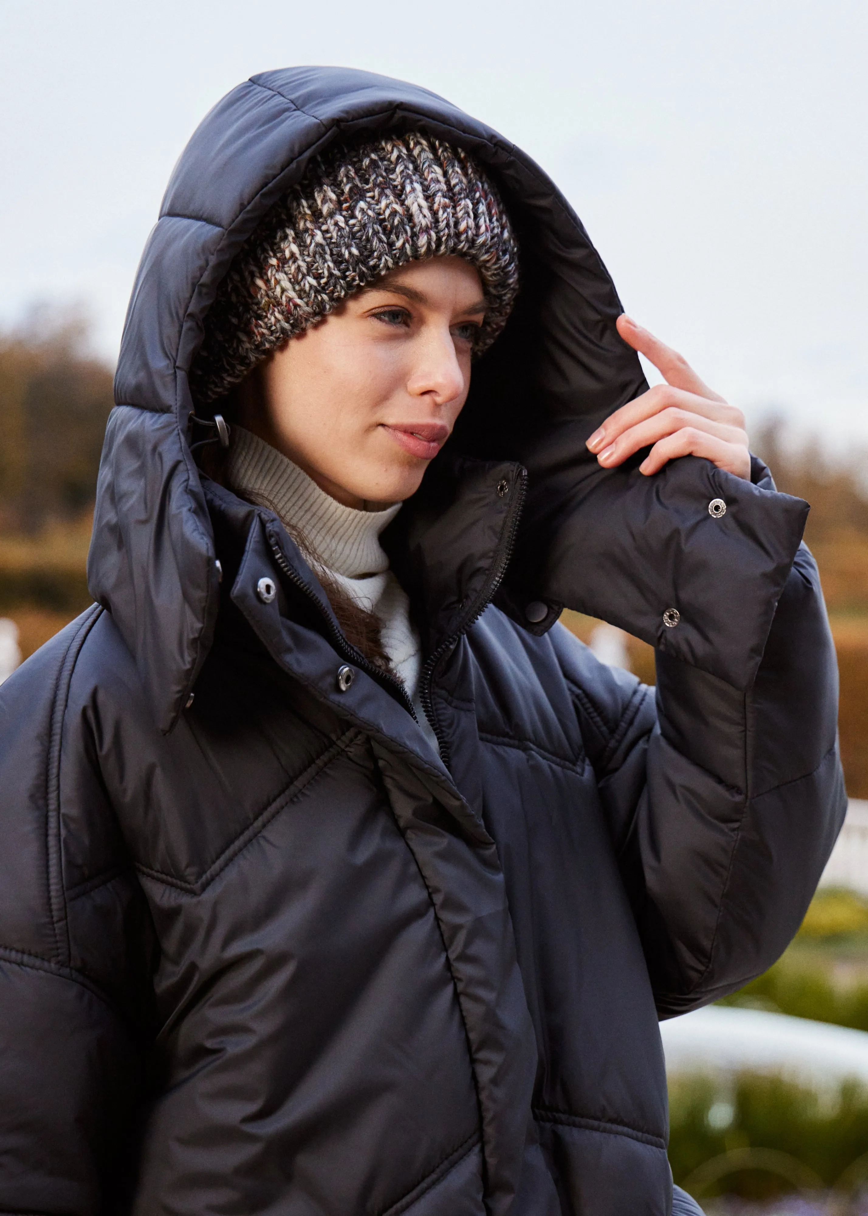 Classic Black Puffer Jacket for Women  Trendy & Warm Designs