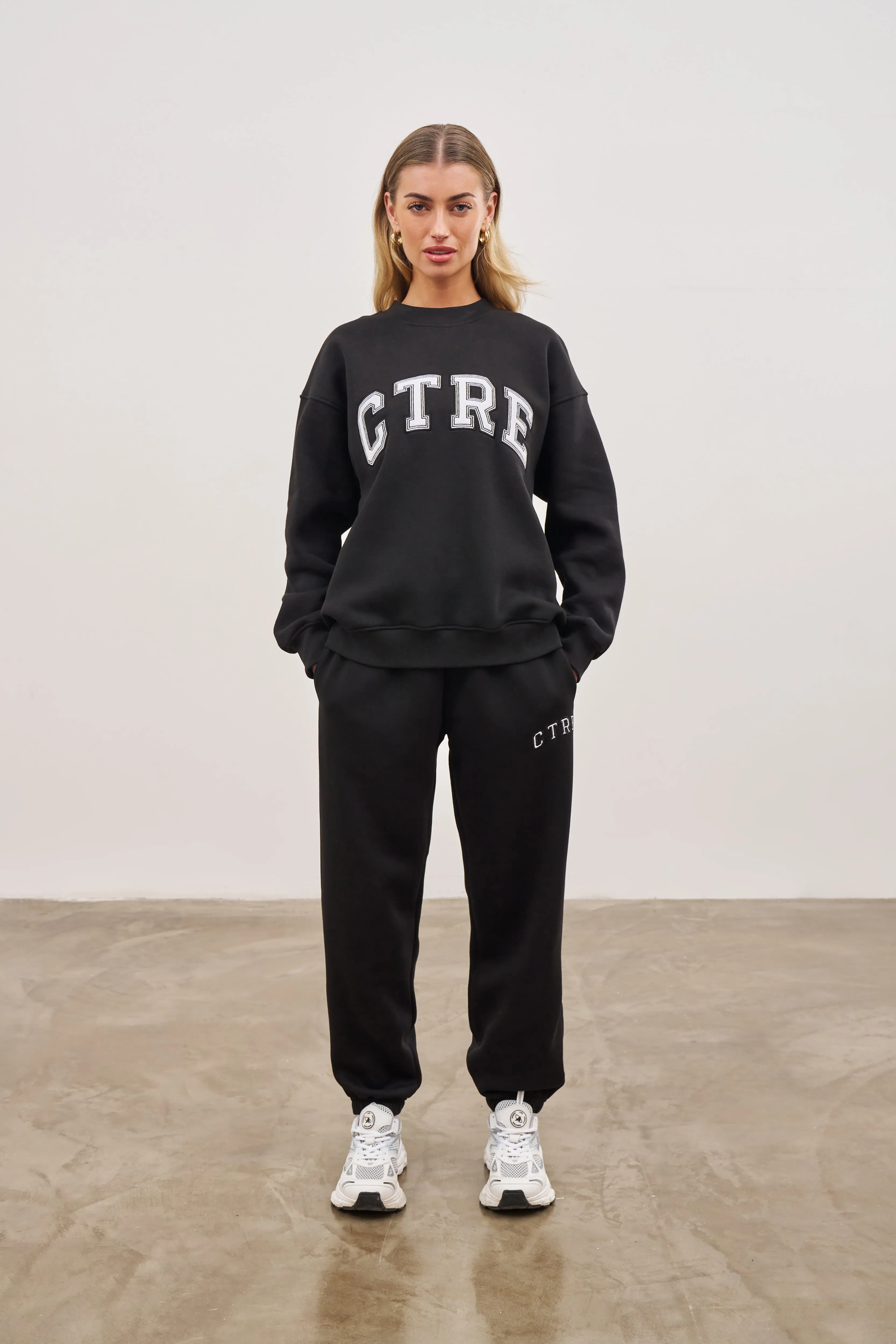 CTRE RELAXED JOGGERS - BLACK
