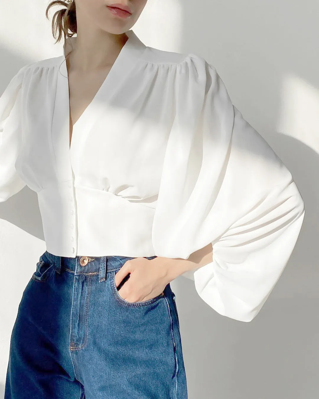 Elegant V-neck Lantern Sleeve Button Shirts Red